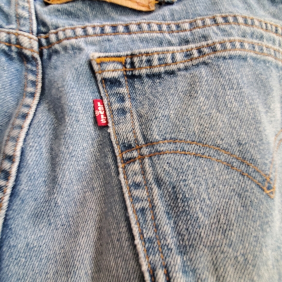 Vintage Levis 516 jeans Made in Canada, High waist blue wash 36/30 - Picture 7 of 9